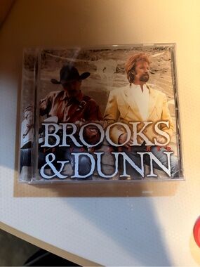 Brooks & Dunn 'If You See Her' CD - Brooks & Dunn Yellow Jacket Artwork